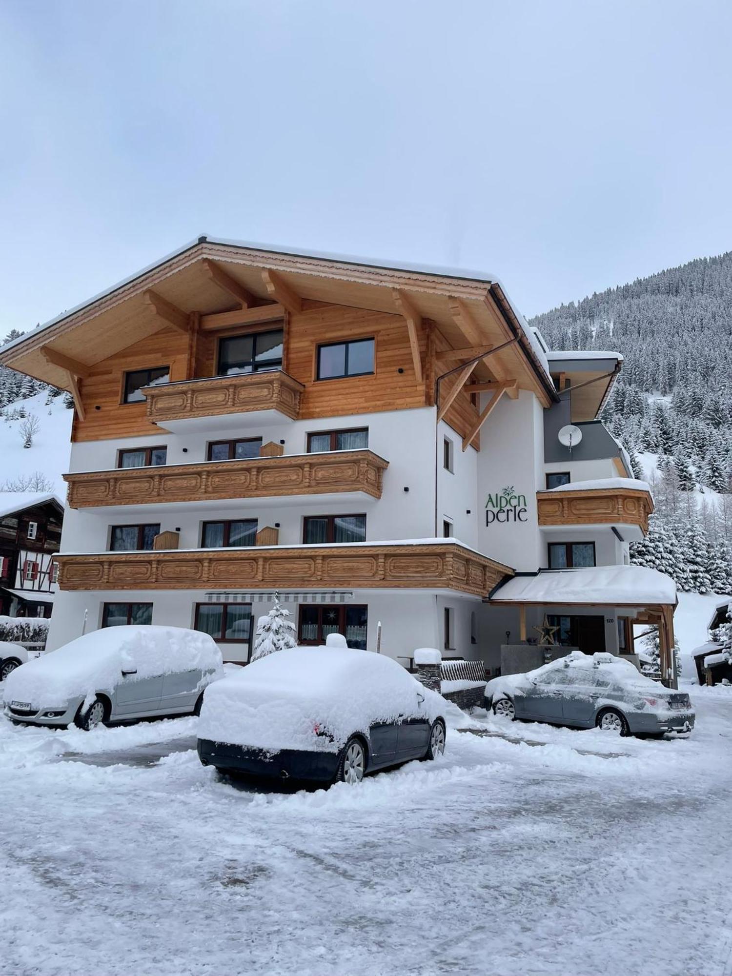 Pension Alpenperle Холцгау Екстериор снимка